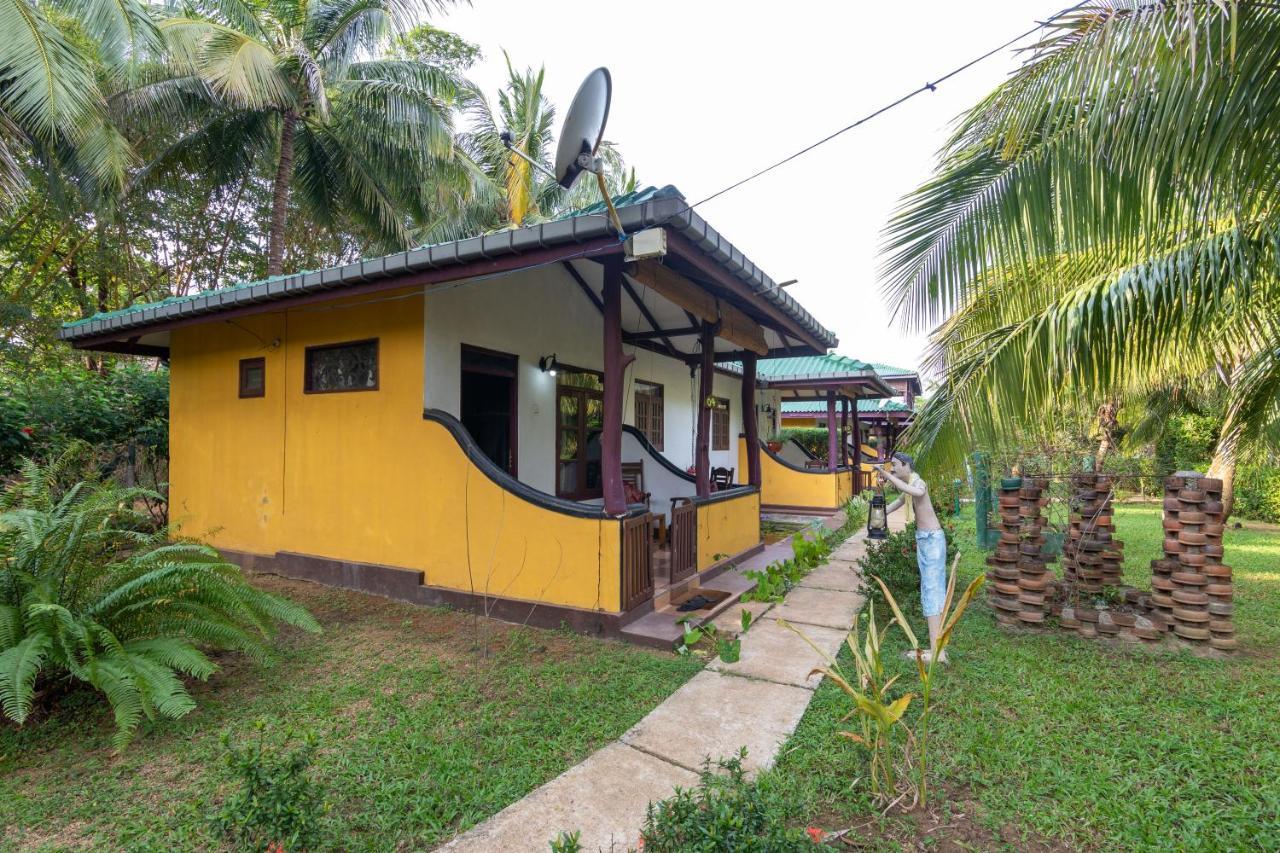 The Hideout Sigiriya Villa Bagian luar foto